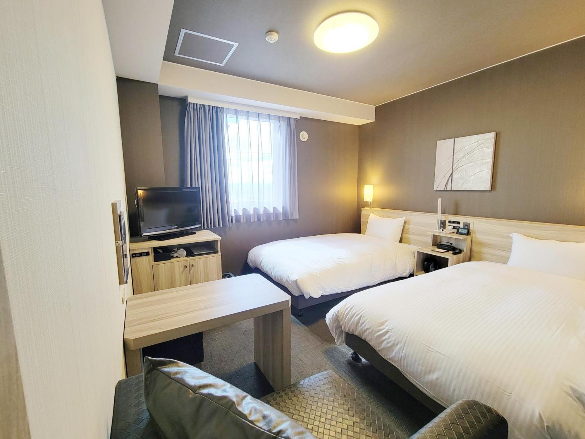 Hotel Route-Inn Komoro Bagian luar foto